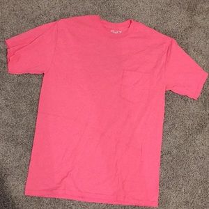 oversized bright pink tee w pocket!